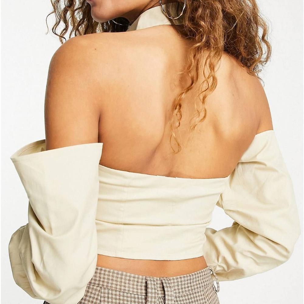 Fitted shirt with exposed shoulders & halter neck in cream